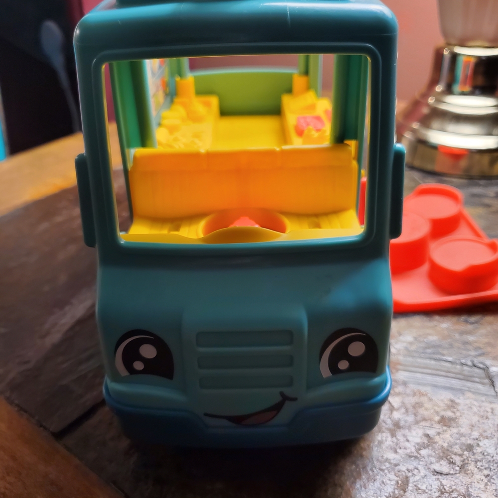 Fisher-Price Smiling Teal Toy Bus